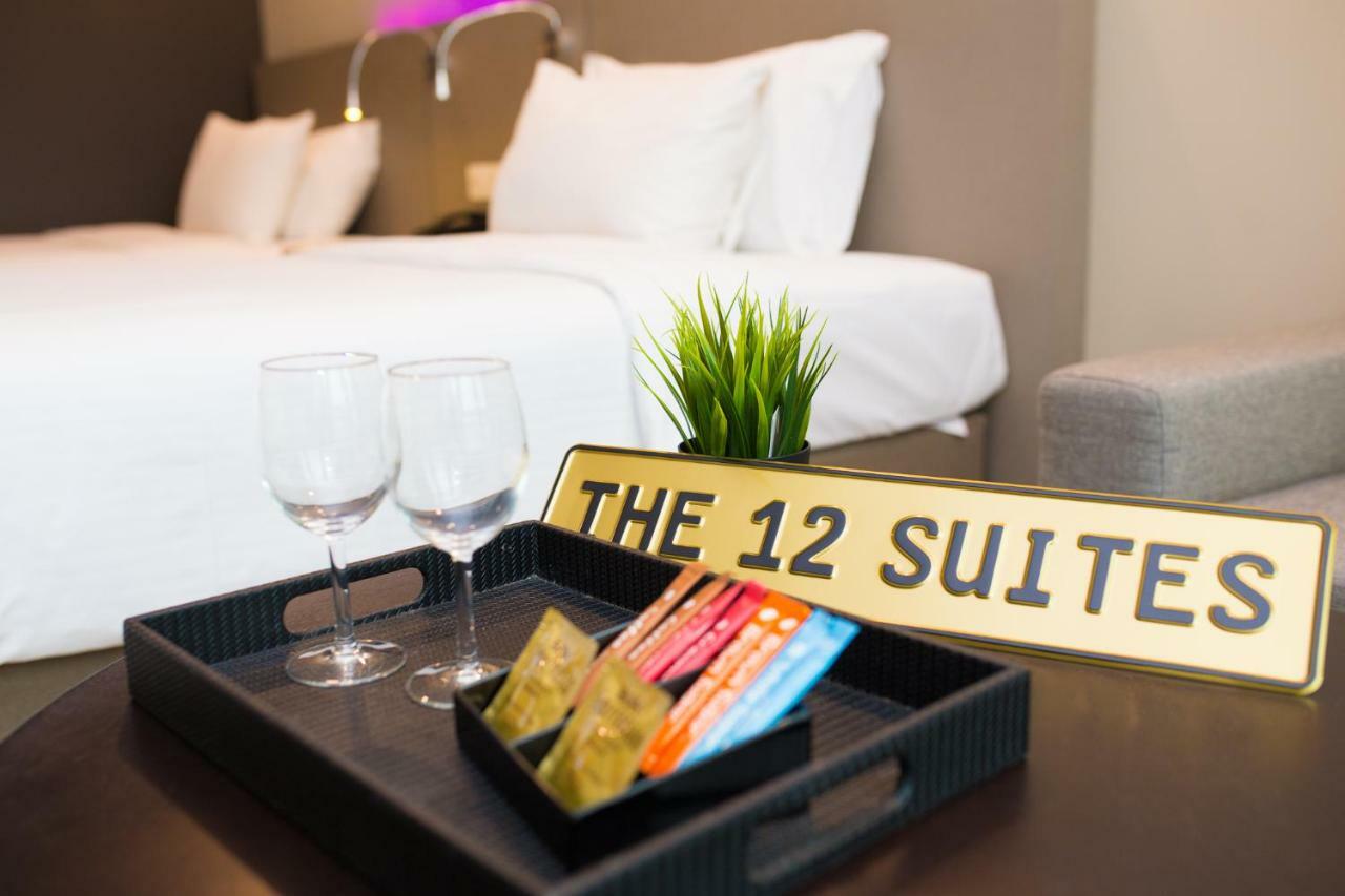 The 12 Suites @ Empire Damansara Petaling Jaya Εξωτερικό φωτογραφία