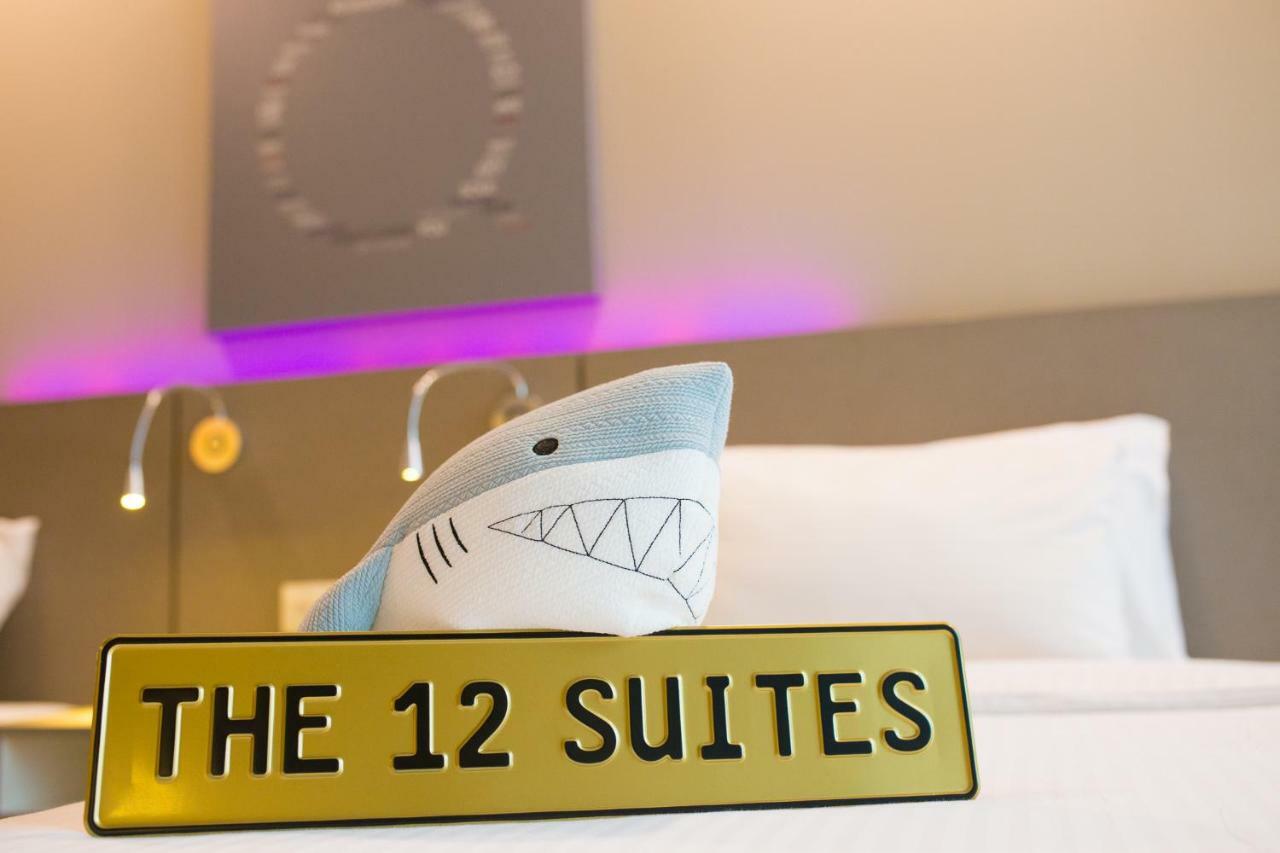 The 12 Suites @ Empire Damansara Petaling Jaya Εξωτερικό φωτογραφία
