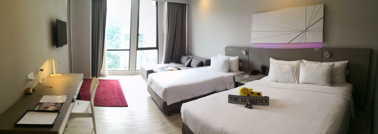 The 12 Suites @ Empire Damansara Petaling Jaya Εξωτερικό φωτογραφία