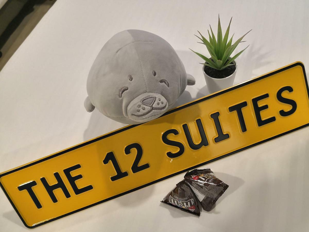 The 12 Suites @ Empire Damansara Petaling Jaya Δωμάτιο φωτογραφία